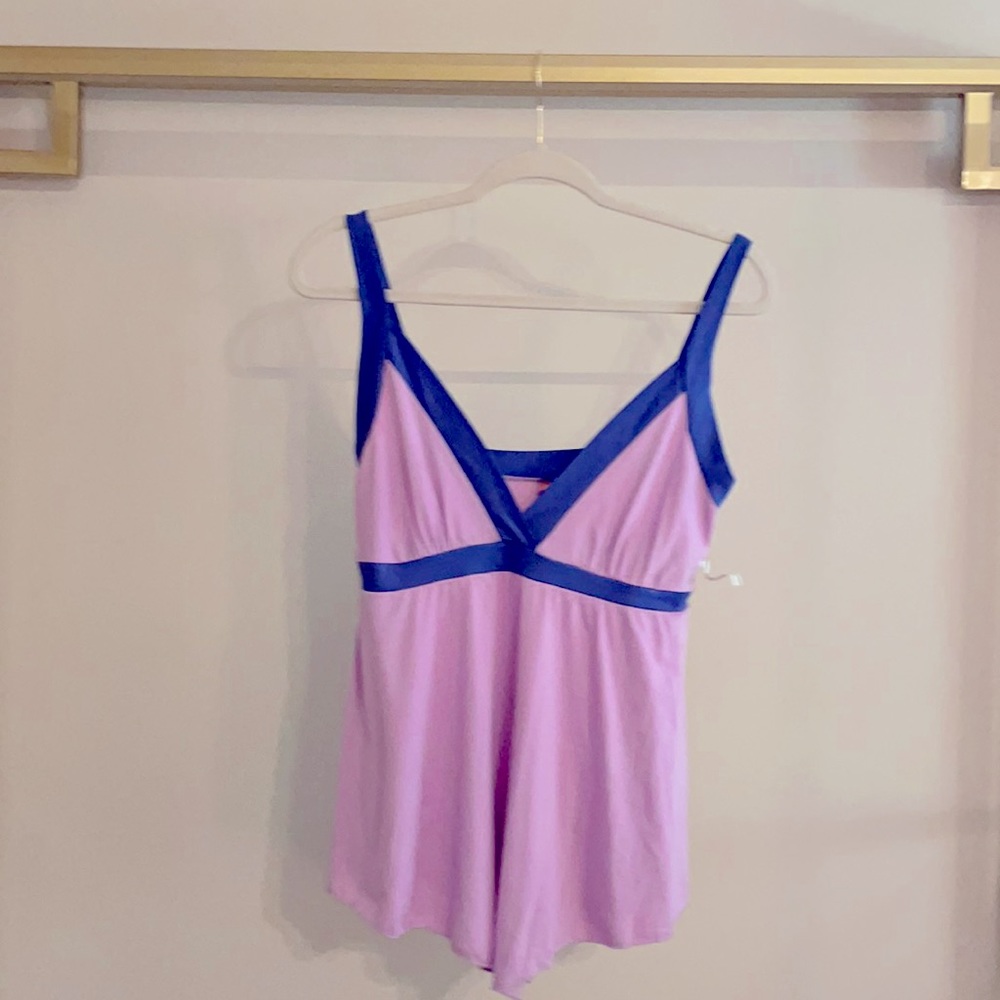 Purple Lavender Vneck spaghetti Strap Tank Top - vintage early 2000s - size M